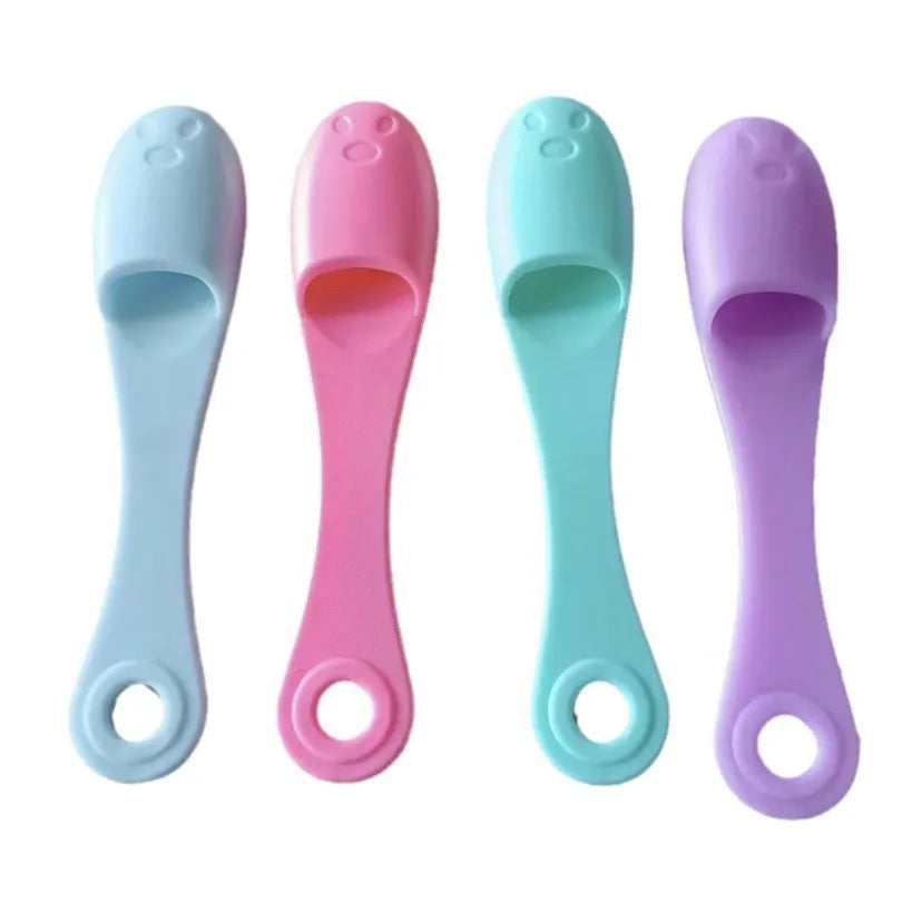 Soft Finger Toothbrush for Dogs & Cats – Tear Stain & Eye Cleaning Tool