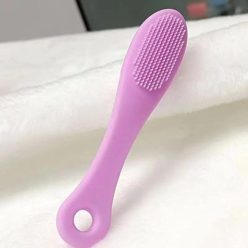 Soft Finger Toothbrush for Dogs & Cats – Tear Stain & Eye Cleaning Tool